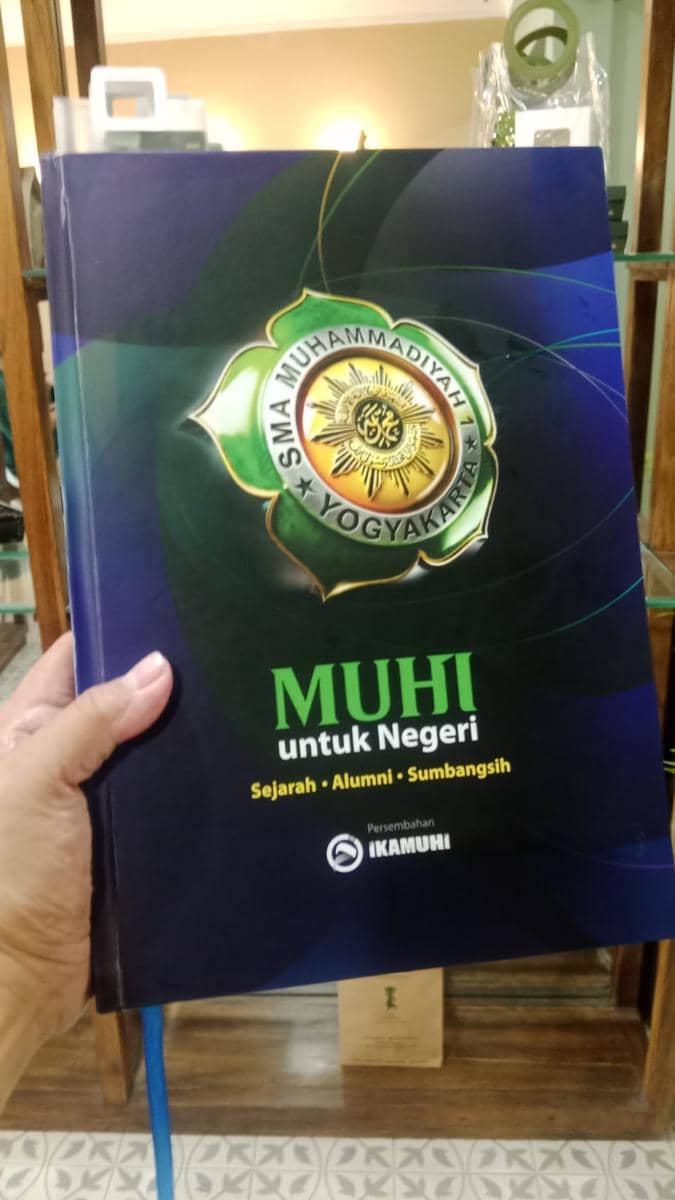 Buku MUHI untuk Negeri: Sejarah, Alumni, Sumbangsih. (Dok. Istimewa)