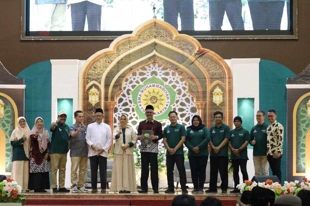 Soft launching buku digelar dalam rangkaian peringatan milad ke-77 MUHI di Sportorium Universitas Muhammadiyah Yogyakarta (UMY), Rabu (23/9/2026). (Dok. Istimewa)