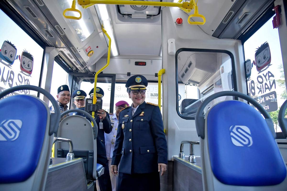 trans semarang, bus listrik, brt trans semarang