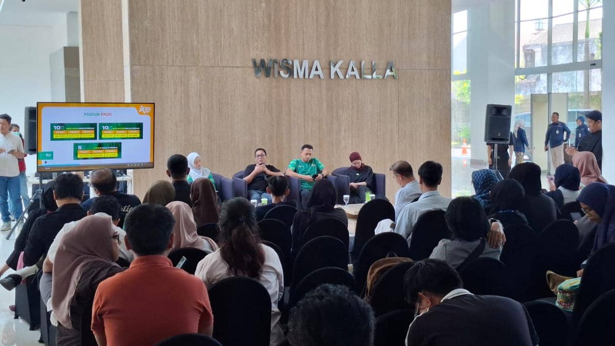 Konferensi pers event lari Kalla 10K, di lobi Wisma Kalla, Makassar, Rabu (23/9/2026). (IDN Times/Darsil Yahya)
