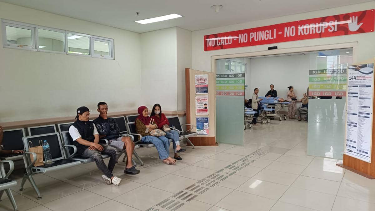 IGD Bandung Kiwari Padat, Banyak Pasien Ringan Ingin Cepat Ditangani