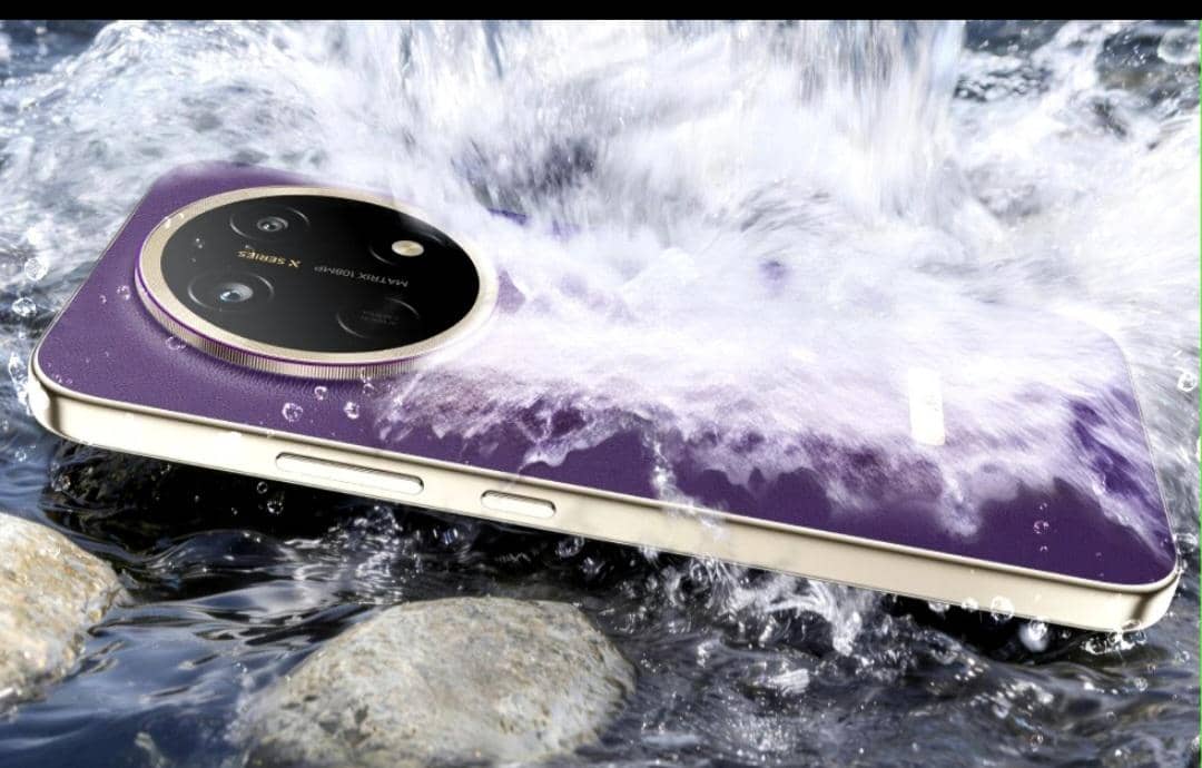 ilustrasi HONOR X9e Pro yang tahan air  