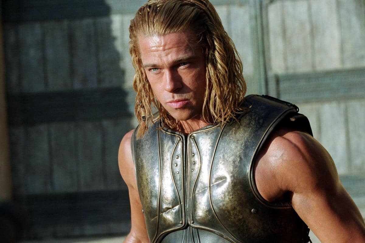 Brad Pitt dalam film Troy