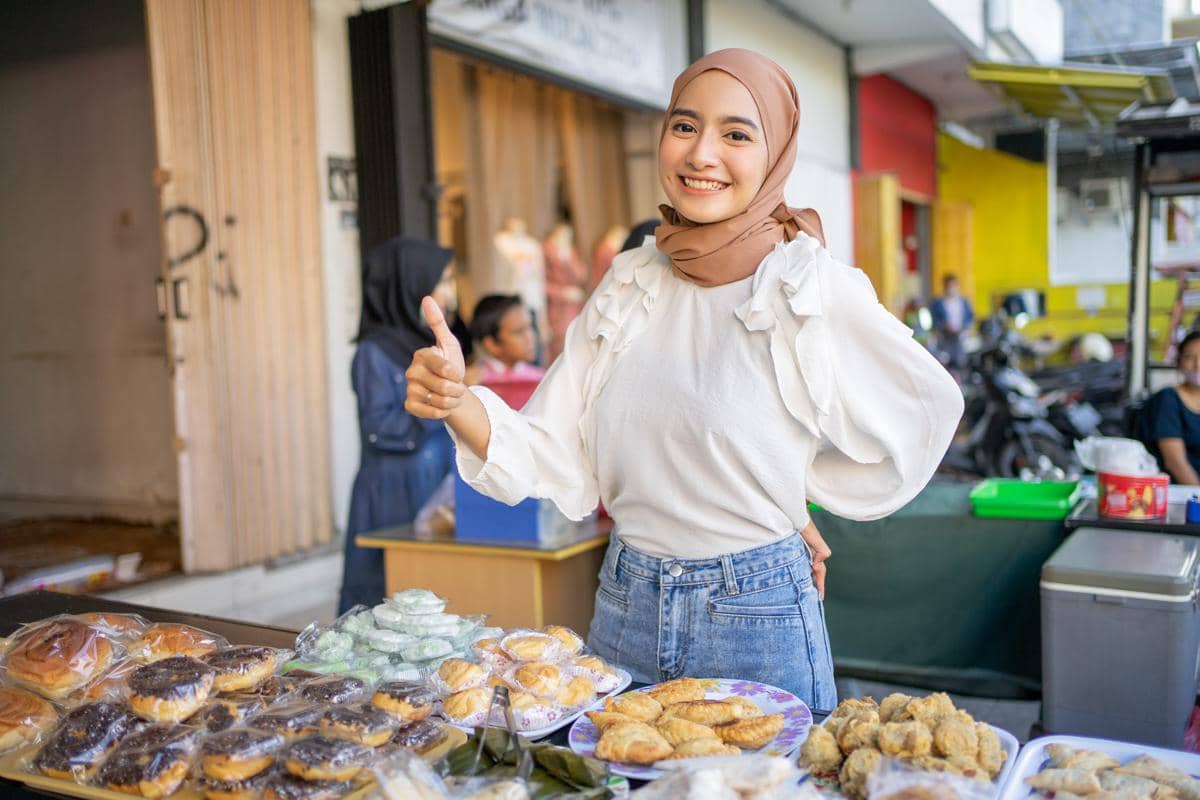 Cek Fakta: Benarkah Bikin Usaha di Desa Susah Berkembang?