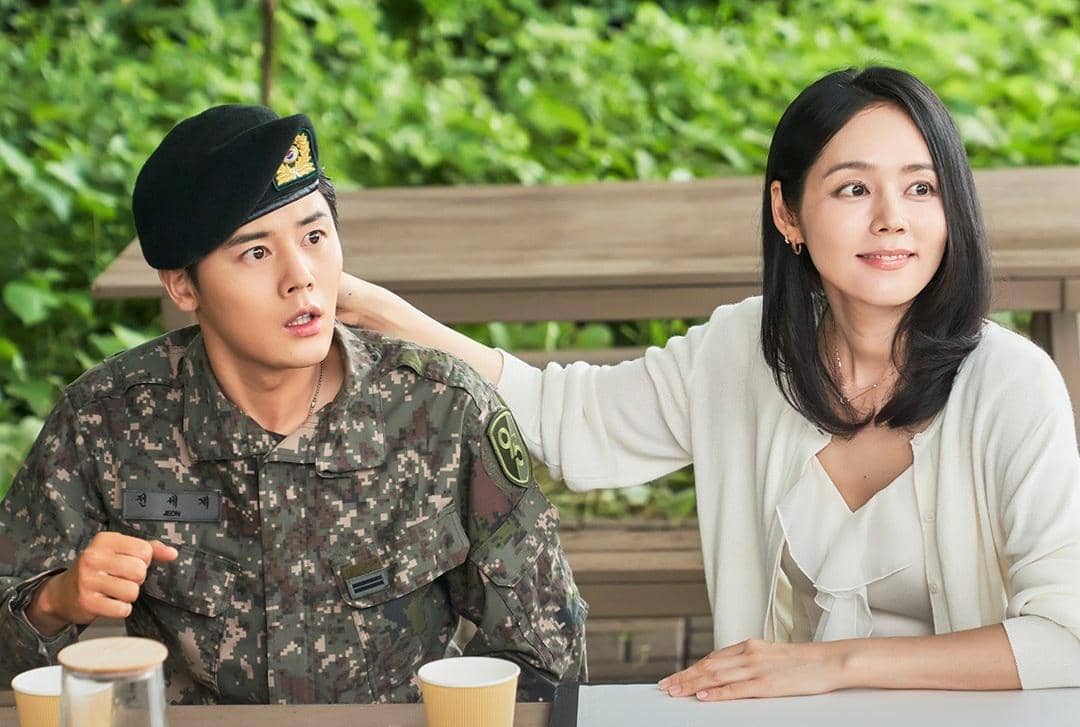 Kim Dong Jun dan Han Ga In di drama New Recruit 4