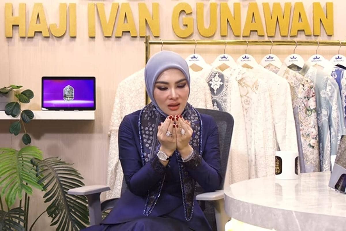 Bacaan Doa yang Sering Diamalkan Syahrini Habis Salat, Mustajab!