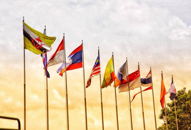 Ilustrasi negara-negara anggota ASEAN yang melambangkan kerja sama dan persatuan di kawasan Asia Tenggara.