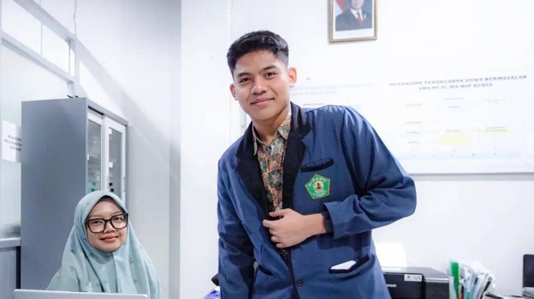 potret Moh Zaki Ubaidillah di luar lapangan