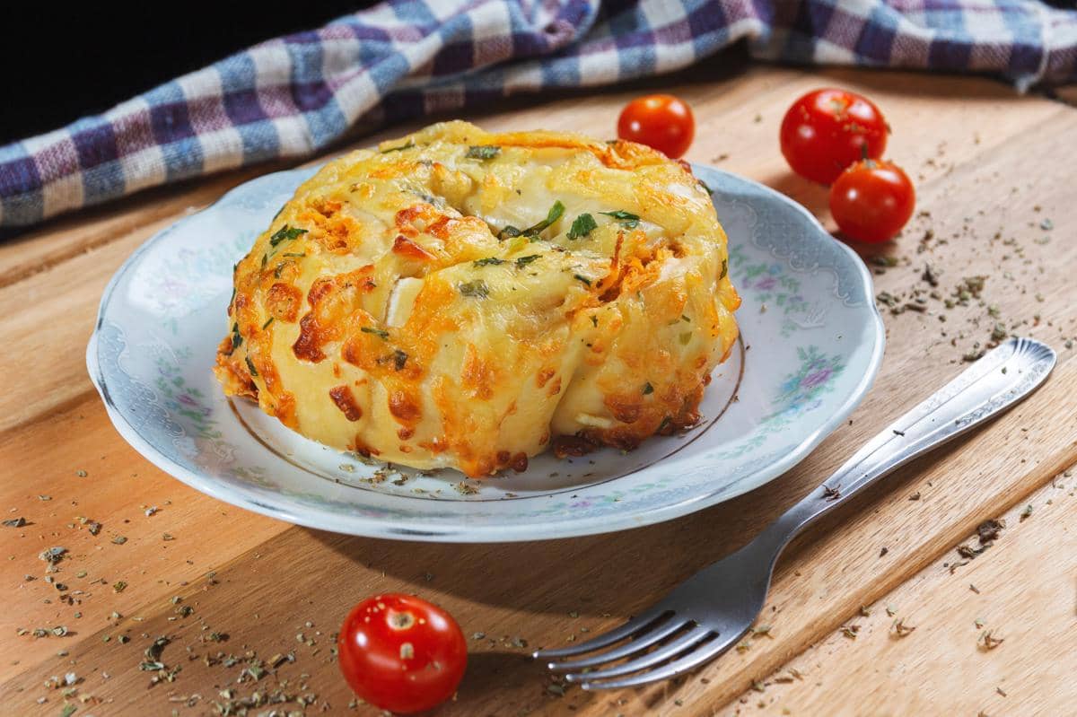 ilustrasi potato cheese bread