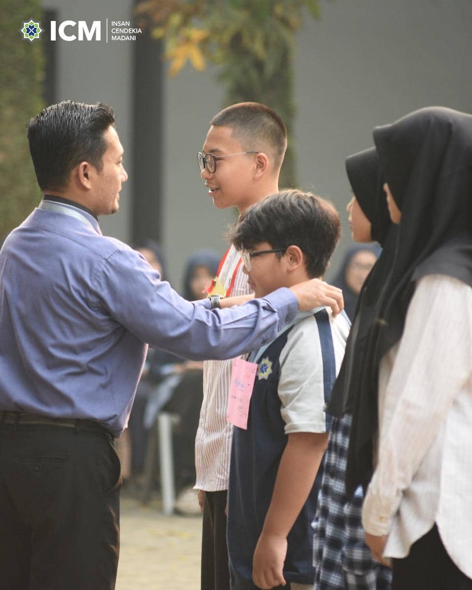 Insan Cendekia Madani (instagram.com/ic_madani)