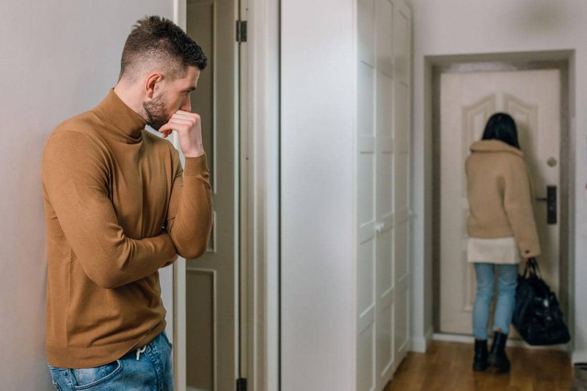 Cara Menyikapi Pasangan yang Pulang ke Rumah Ortu saat Ada Masalah