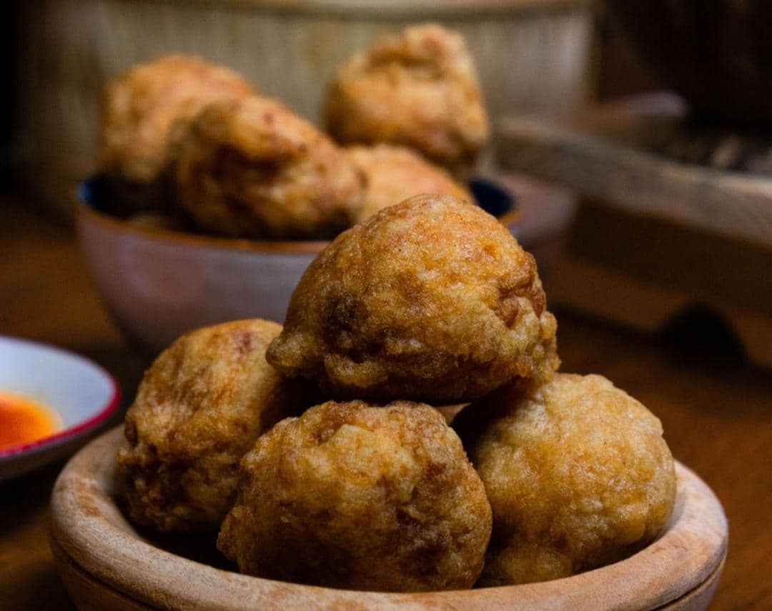 ilustrasi bakso goreng