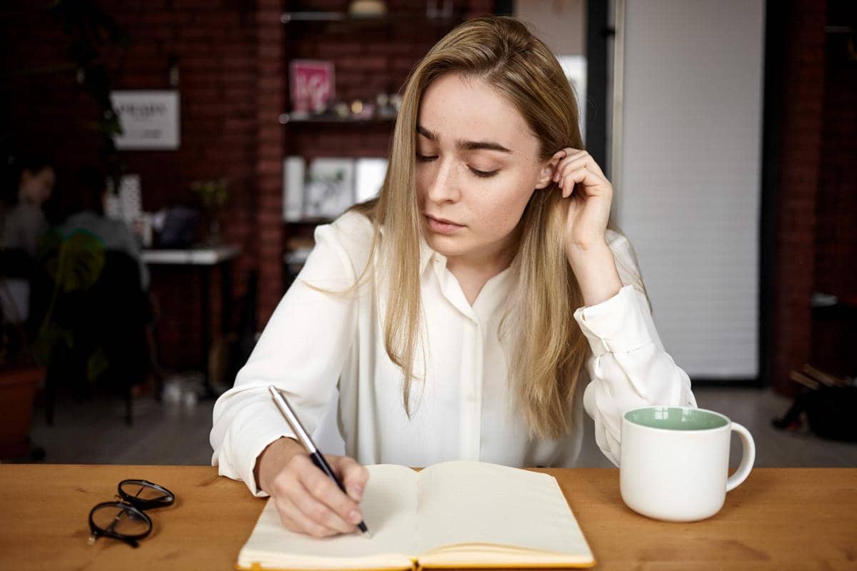 5 Tips ala Gen Z Mengurangi Beban Pikiran dari Hal-Hal Sepele