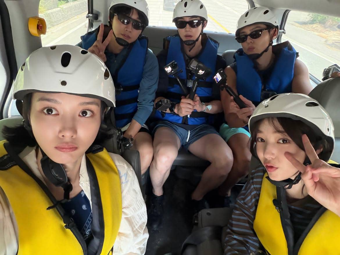para pemeran Love in the Moonlight di acara 10th Anniversary