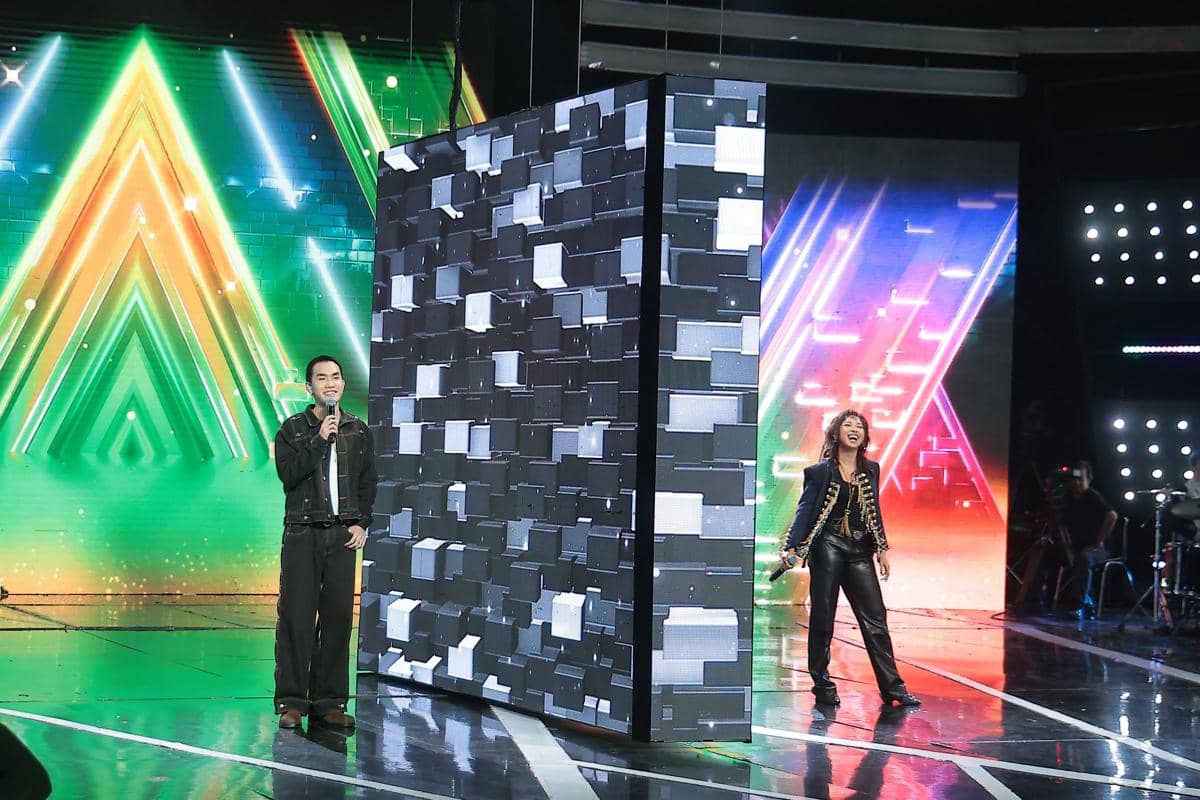 Penampilan PUN dan MILLI di The Wall Song.