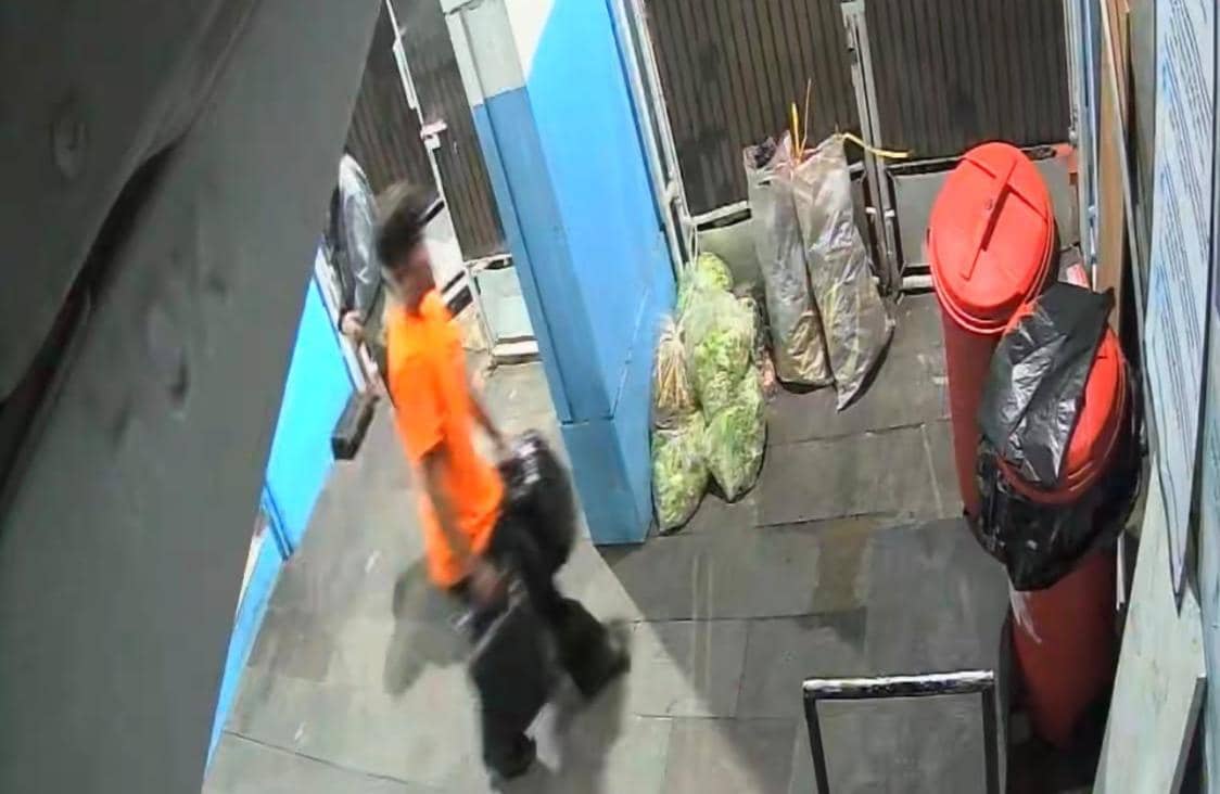 Juru Masak SPPG di Surabaya Gelapkan Minyak Jelantah hingga 8 Jeriken 