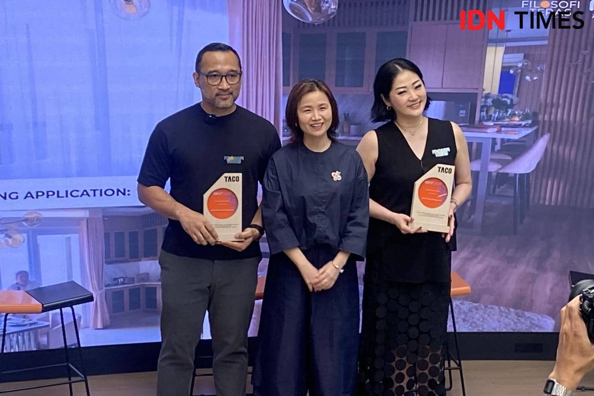 Affandi Abdul Rachman, Anastasia Tirtabudi, dan Astrid Suryatenggara di konferensi pers TACO x MD Entertainment.