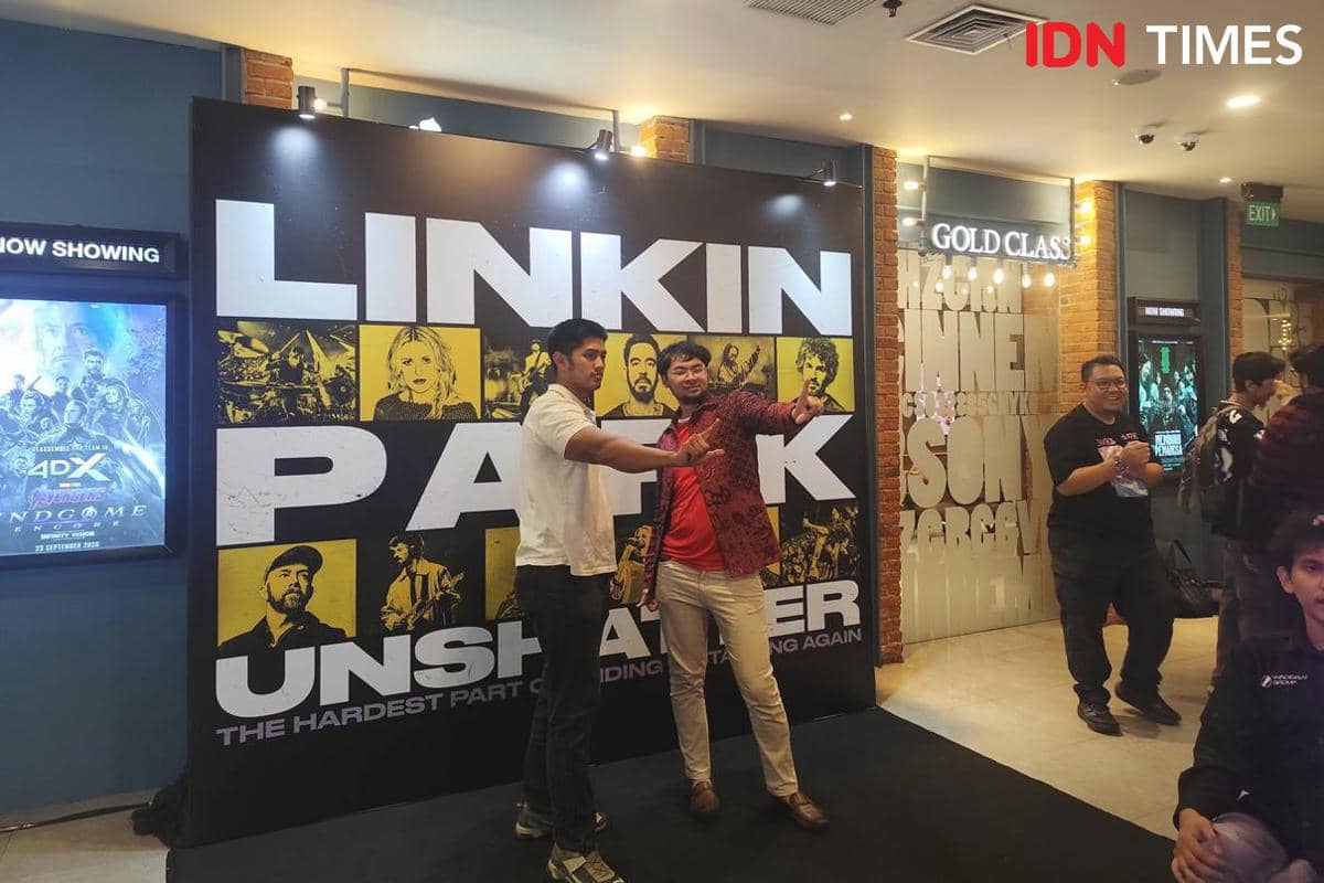 Screening Linkin Park Unshatter dibuka dan ditutup oleh LP Underground Jakarta.jpg