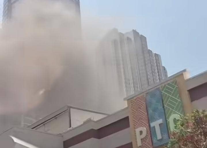 Muncul Asap di PTC Surabaya, Kebakaran Padam dalam 12 Menit