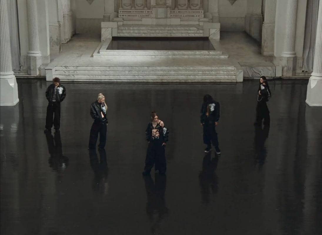 cuplikan MV DO IT LIKE THIS dari ALLDAY PROJECT