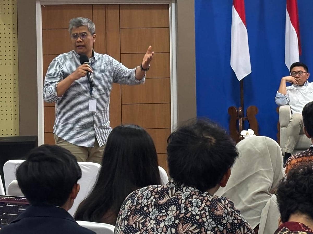 Ekonom Sebut Indonesia Salah Arah, Nakhoda dan Kompas Disorot