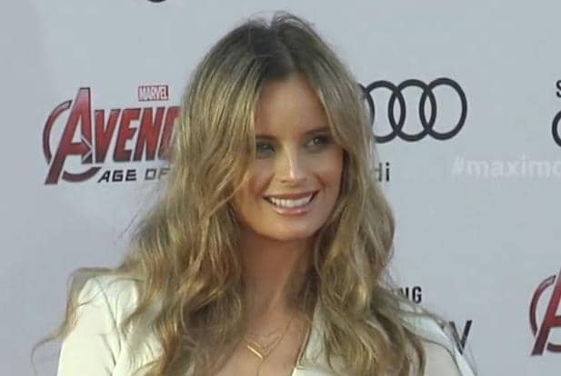 Ricki Noel Lander