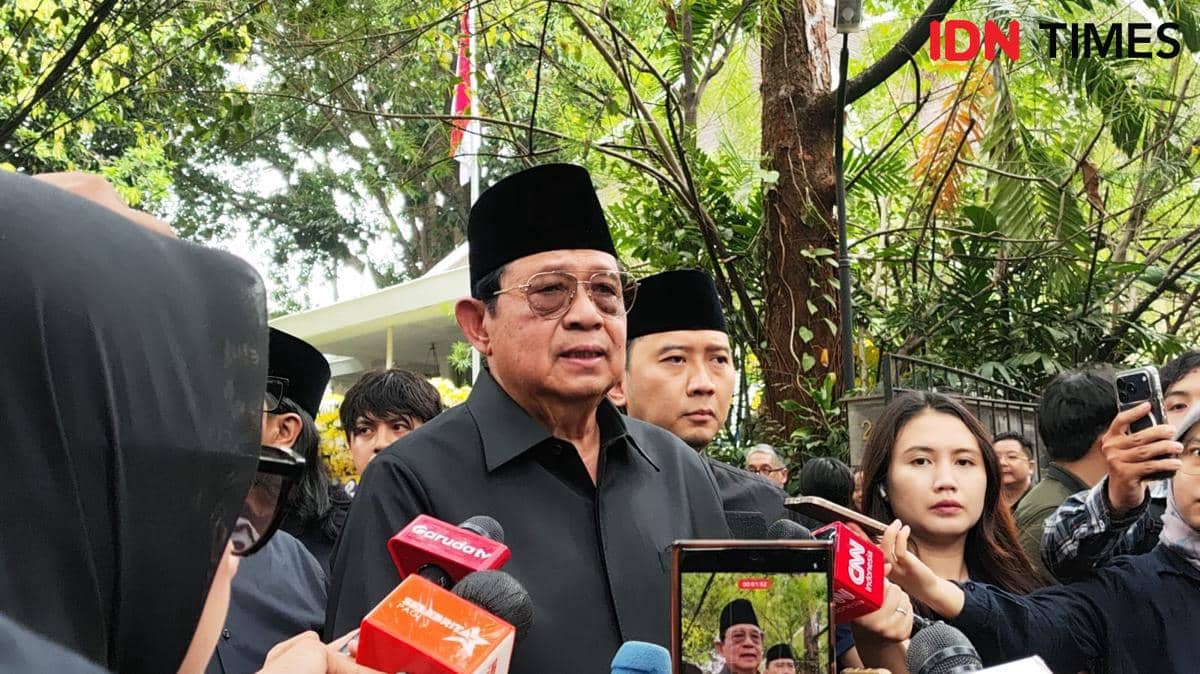 SBY: Guruh Soekarnoputra Mencintai Indonesia Lewat Karya Seninya