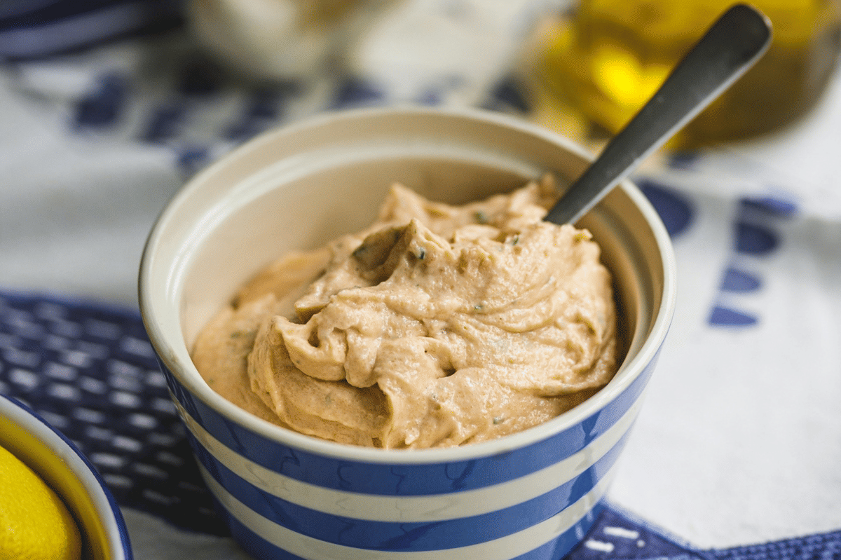 Resep Garlic Harissa Aioli, Saus Bawang Putih Creamy Pedas