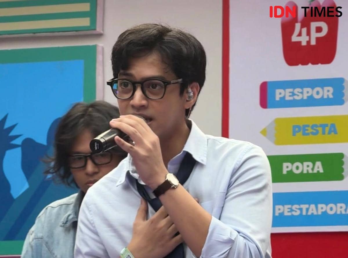 Tampil Perdana di Pestapora, El Putra Dikerubungi Fans: Wah Rame Ya