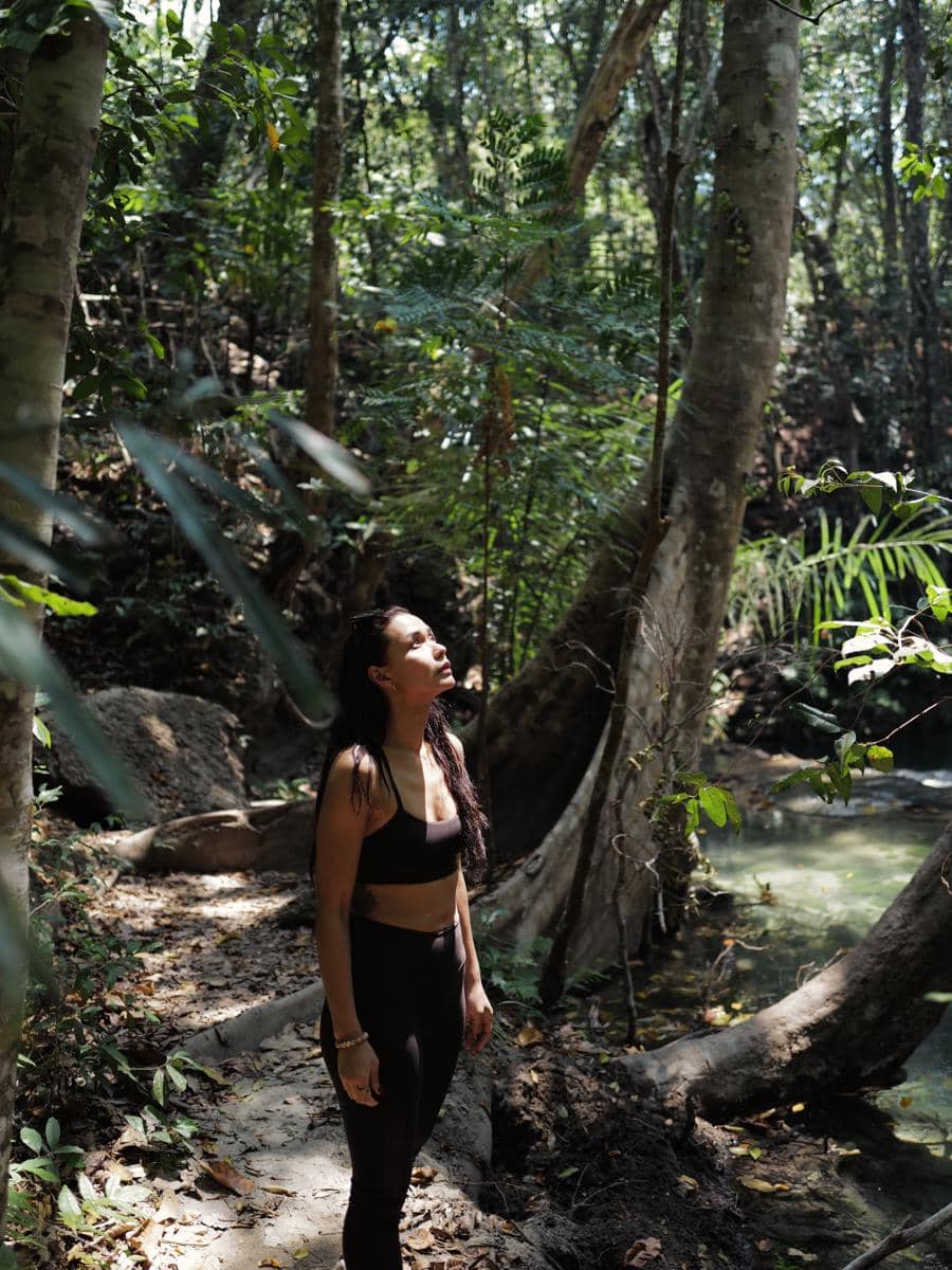 Adinia Wirasti healing bareng sahabat di Pulau Moyo, NTB