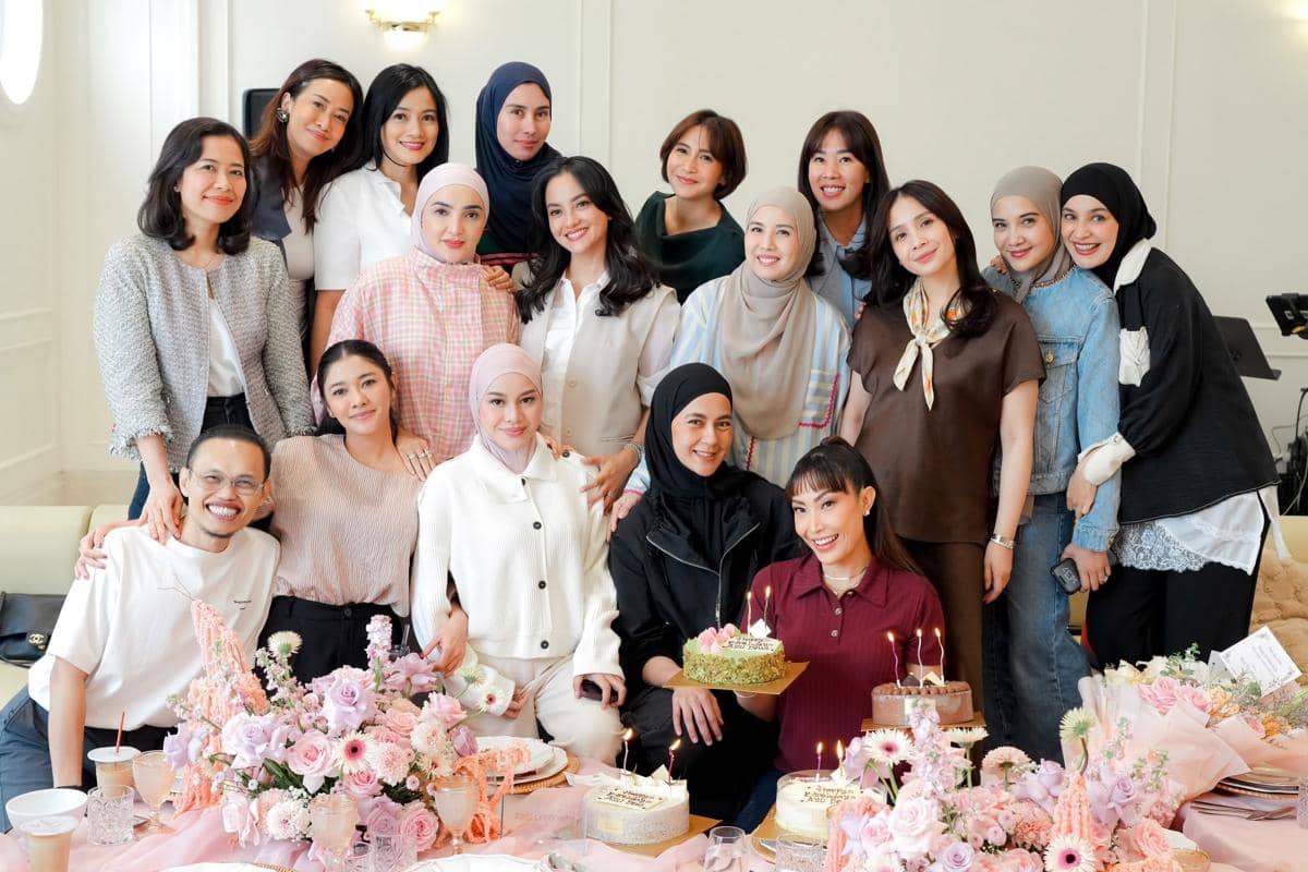 Potret perayaan ulang tahun ke-42 Ayu Dewi dalam unggahan Instagram milik Ashanty sebagai inspirasi pesta.