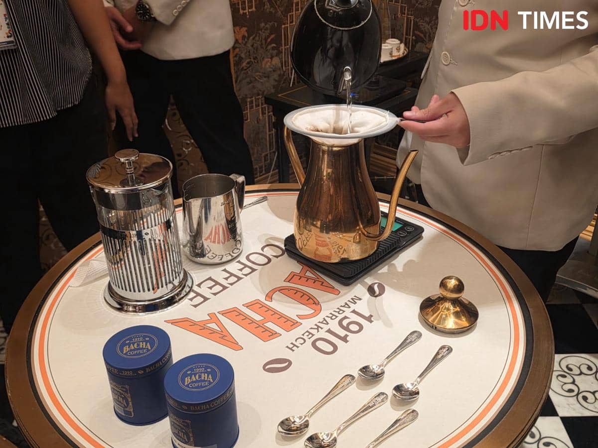 Testing kopi Kosta Rika dari Bacha Coffee di Plaza Senayan. 25 September 2026