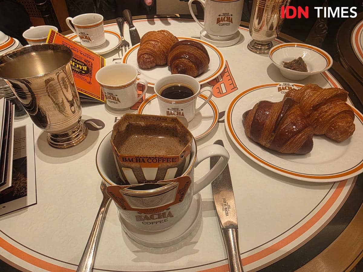Testing kopi Kosta Rika dari Bacha Coffee di Plaza Senayan. 25 September 2026