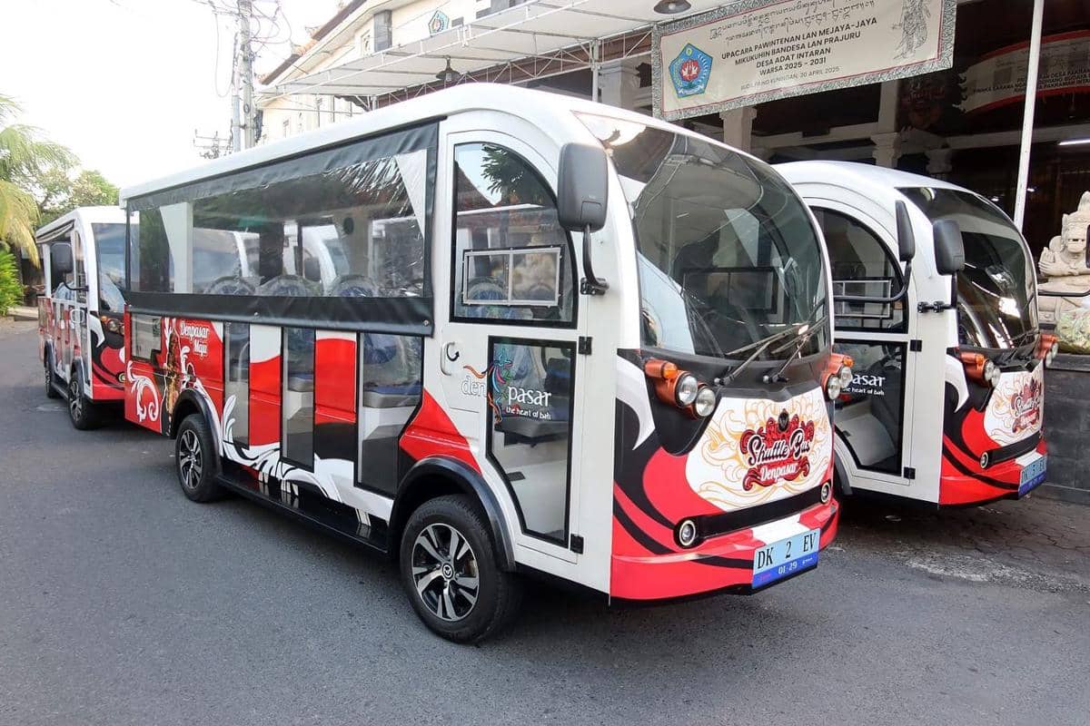 Potret Shuttle Intaran yang beroperasi di kawasan Sanur, Denpasar, Bali