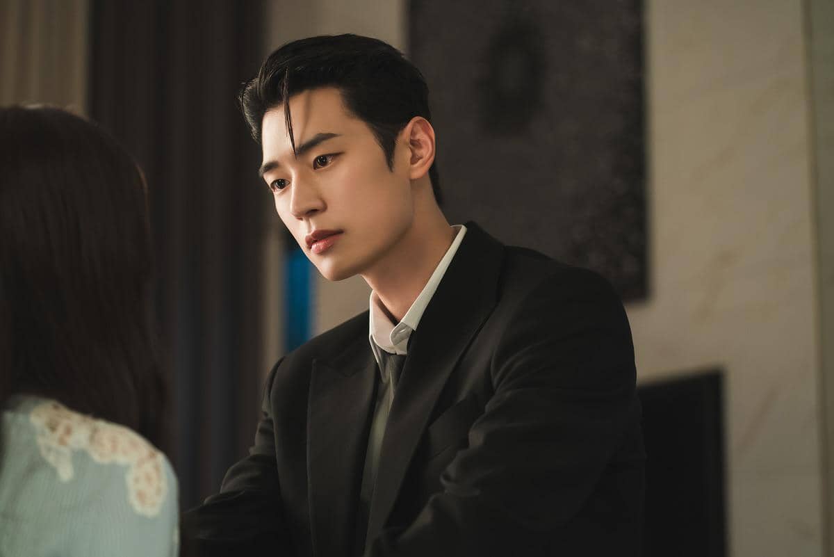 Still cut drama Dive Into You