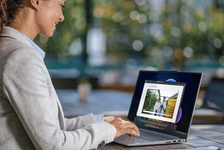 ilustrasi laptop Snapdragon