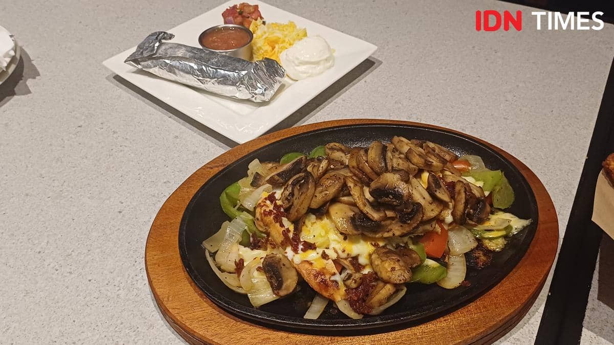 Potret Sizzling Fajitas di restoran Chili's, Plaza Senayan, Jakarta Pusat