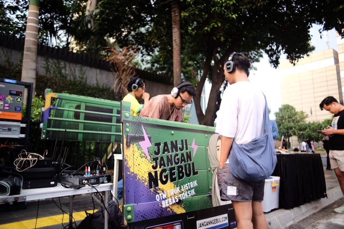 Silent Disco di CFD: Saat Anak Muda Suarakan Hak Udara Bersih