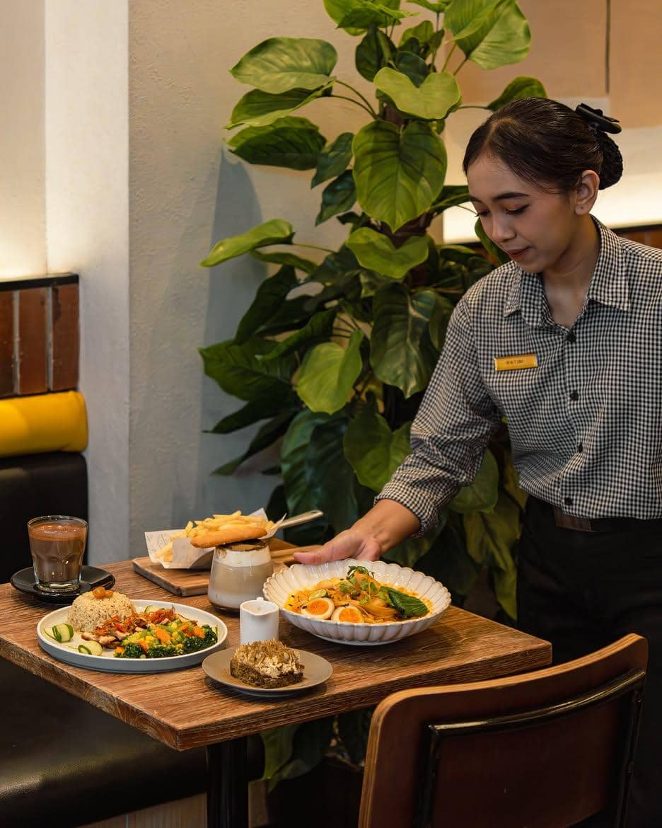 Blacklisted Coffee Roasters - Lotte Mall (instagram.com/blacklistedcoffee)
