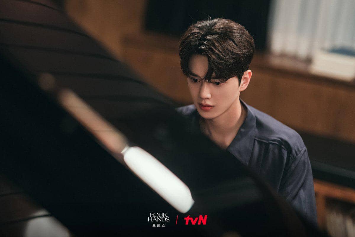 Still cut promosi drama Korea Four Hands, Two Sonatas yang dibagikan melalui akun X resmi CJnDrama.