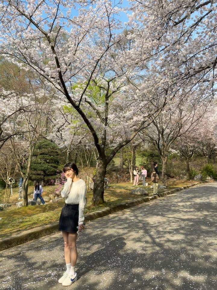 OOTD ala Kim Hyejun