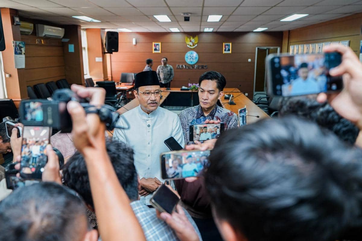 Gus Ipul Adukan Podcast Madilog ke Dewan Pers soal Tuduhan Korupsi