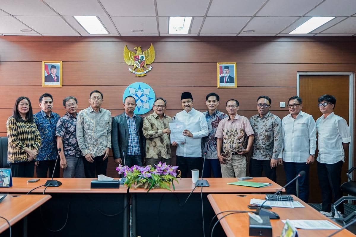 Gus Ipul Adukan Podcast Madilog ke Dewan Pers soal Tuduhan Korupsi