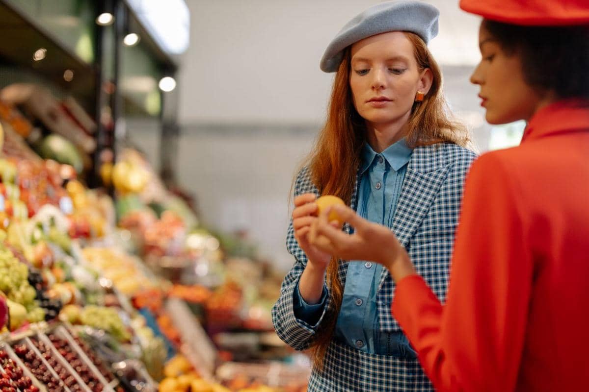 ilustrasi belanja di supermarket