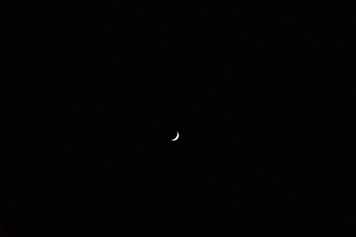 [PUISI] Malam Sudah Terlalu Gelap