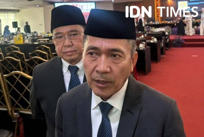 Pemkot Klaim Karhutla Harian Palembang Berkurang, Tapi Asap Masih Pekat