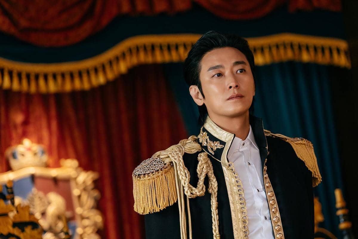 Cuplikan adegan drama Korea The Remarried Empress dari Disney+, menampilkan momen dalam serial tersebut.