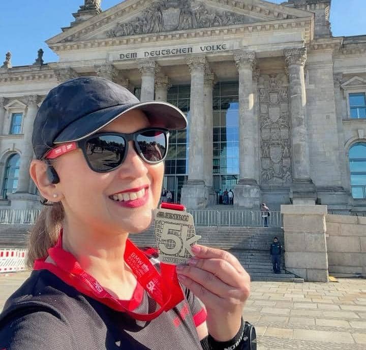 Ira Wibowo finish 5 km Berlin Marathon 2026