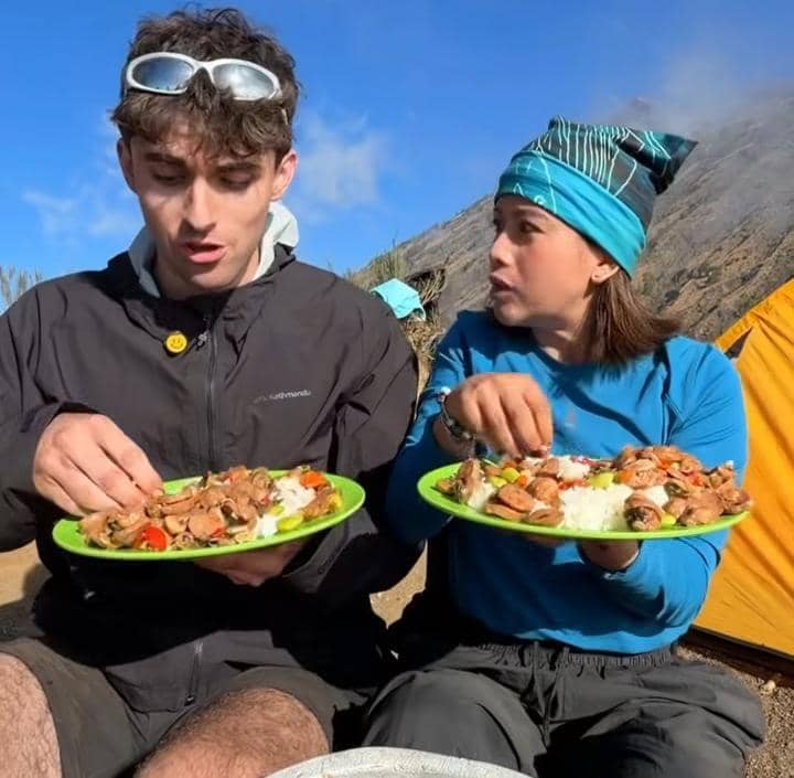 Farida Nurhan mendaki Gunung Rinjani ke-3 kali