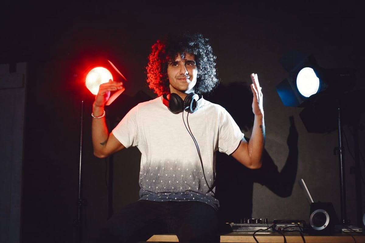 seorang DJ